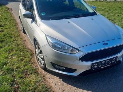 Gebraucht Ford Focus Business Edition 120 PS (88 kW) 2016 Silber Limousine