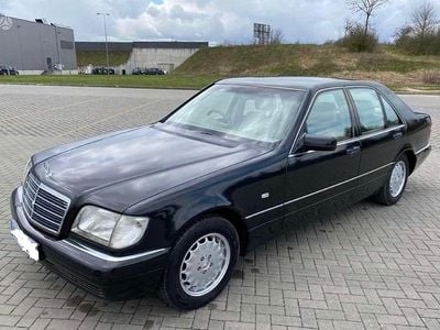 Schwarz Gebraucht 1998 Mercedes S280 Limousine | 11.111 €