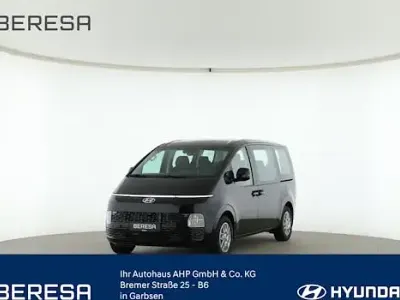 Nouă Hyundai Staria Trend 225 CP (165 kW) 2025 Negru Monovolum