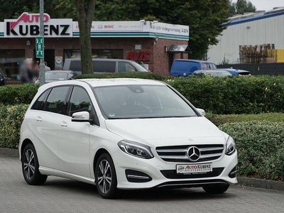Gebraucht Mercedes B220 Business 184 PS (135 kW) 2017 Weiß Van / Kleinbus