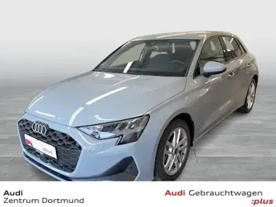 Gebraucht Audi A3 Ambiente 116 PS (85 kW) 2025 Grau Limousine
