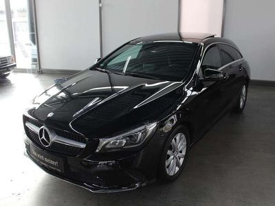 Gebraucht Mercedes CLA200 Urban 156 PS (114 kW) 2017 Nachtschwarz Kombi