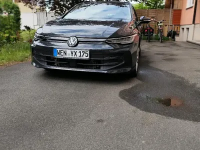 Używany VW Golf VIII 116 KM (85 kW) 2025 Szary Kombi