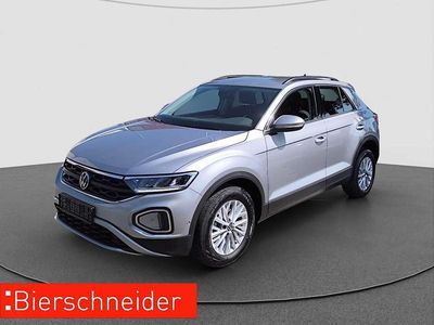 Silber Gebraucht 2024 VW T-Roc Life SUV | 22.790 € (Fairer Preis)