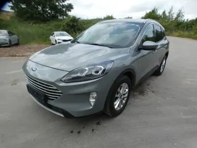 Gebraucht Ford Kuga Titanium X 190 PS (139 kW) 2022 Solar silver SUV