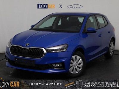 Nouă Skoda Fabia Essence 80 CP (58 kW) 2026 Albastru Hatchback