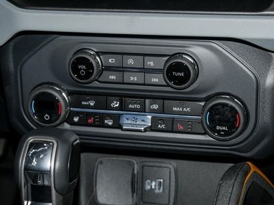 Gebraucht Ford Bronco 334 PS (245 kW) 2023 Weiß SUV