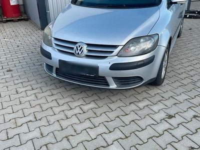 VW Golf V