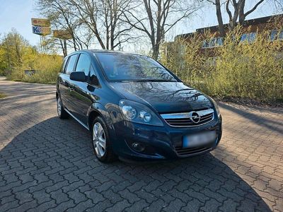 Second-hand Opel Zafira 140 CP (102 kW) 2011 Albastru Monovolum