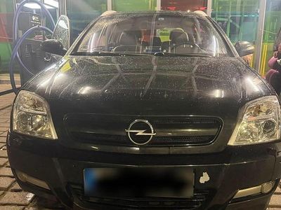 Gebraucht Opel Signum 211 PS (155 kW) 2003 Schwarz Kleinwagen