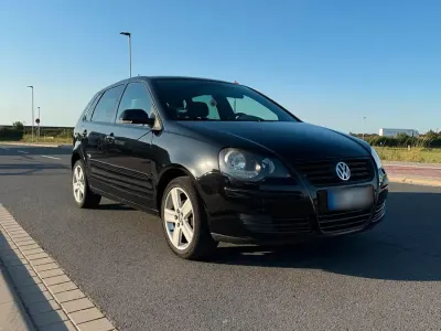 Gebraucht VW Polo Black Edition 80 PS (58 kW) 2009 Schwarz Kleinwagen