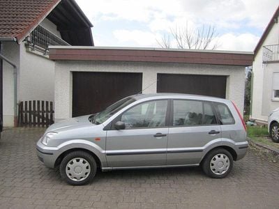 Second-hand Ford Fusion Ambiente 80 CP (58 kW) 2005 Argintiu Hatchback
