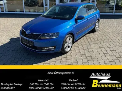 Usata Skoda Rapid Clever 125 CV (91 kW) 2018 Blu Utilitaria