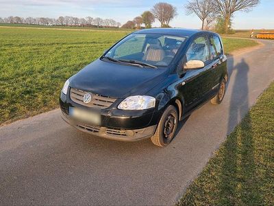 Second-hand VW Fox 60 CP (44 kW) 2006 Negru Hatchback