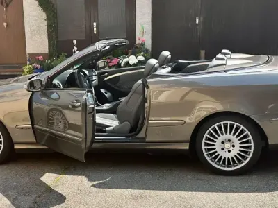 Gebraucht Mercedes CLK320 Edition 224 PS (164 kW) 2008 Cabrio