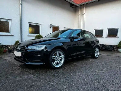 Gebraucht Audi A3 Ambition 110 PS (80 kW) 2015 Schwarz Limousine