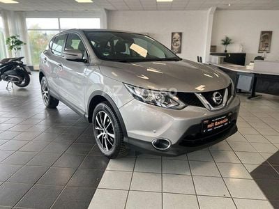 Usata Nissan Qashqai Acenta 116 CV (85 kW) 2017 Argento SUV