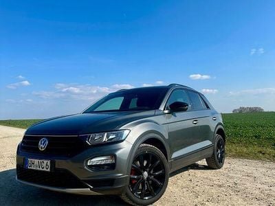 Gebraucht VW T-Roc Sport 150 PS (110 kW) 2019 Grau SUV