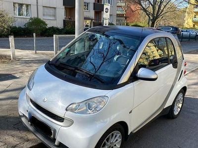 Second-hand Smart ForTwo Coupé Pure 71 CP (52 kW) 2009 Alb Coupe