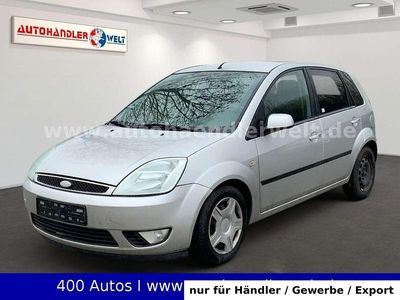 Usata Ford Fiesta Futura 80 CV (58 kW) 2005 Argento Utilitaria