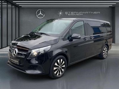 Gebraucht Mercedes EQV300 150 kW (204 PS) 2024 Obsidianschwarz metallic Van / Kleinbus