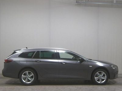 Gebraucht Opel Insignia Business 122 PS (89 kW) 2022 Mondstein grau Kombi