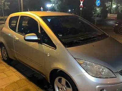 Gebraucht Mitsubishi Colt Motion 75 PS (55 kW) 2006 Silber Limousine