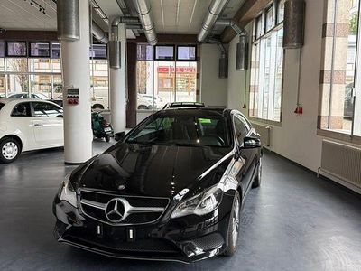 Gebraucht Mercedes E200 184 PS (135 kW) 2014 Schwarz Coupé