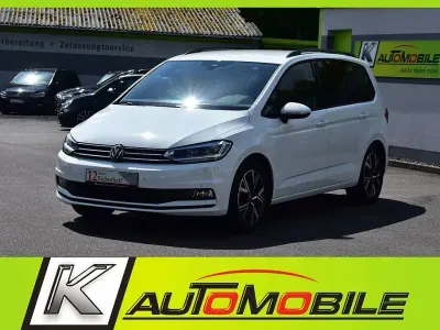 Gebraucht VW Touran 150 PS (110 kW) 2024 Weiss Van / Kleinbus