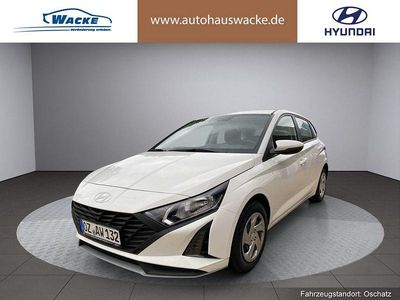 Weiß Neu 2025 Hyundai i20 Select Limousine | 19.977 € (Teuer)