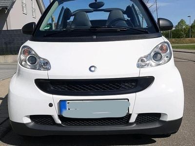 Second-hand Smart ForTwo Cabrio 71 CP (52 kW) 2008 Alb Cabrio