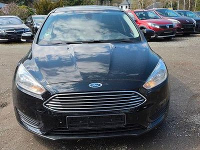 Usata Ford Focus Trend 125 CV (91 kW) 2017 Nero Berlina