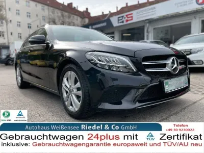 Gebraucht Mercedes C180 Avantgarde 156 PS (114 kW) 2019 Schwarz Kombi