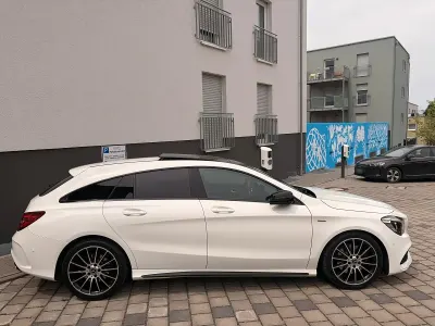 Gebraucht Mercedes CLA220 AMG line 184 PS (135 kW) 2018 Weiß Limousine