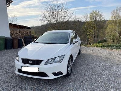Gebraucht Seat Leon 105 PS (77 kW) 2013 Weiß Limousine