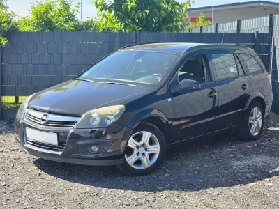 Gebraucht Opel Astra Innovation 116 PS (85 kW) 2008 Schwarz Kombi