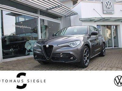 Gebraucht Alfa Romeo Stelvio Veloce 209 PS (153 kW) 2022 Grigio vesuvio (metallic) SUV