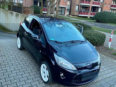 Gebraucht Ford Ka Individual 69 PS (50 kW) 2011 Schwarz Kleinwagen
