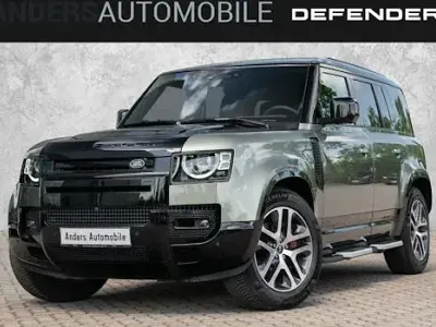 Gebraucht Land Rover Defender 300 PS (220 kW) 2024 Grün SUV