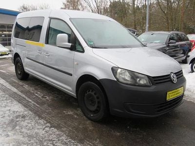 Silber Gebraucht 2013 VW Caddy Trendline Van / Kleinbus | 5.999 €