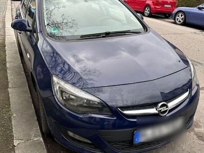 gebraucht Opel Astra Sports T. 1.6 CDTI eco Sel. 81 S/S 97g...