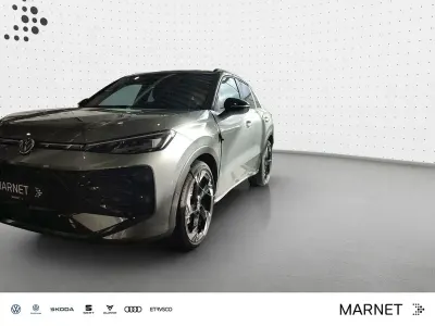 Second-hand VW T-Roc R-line 150 CP (110 kW) 2026 Gri SUV