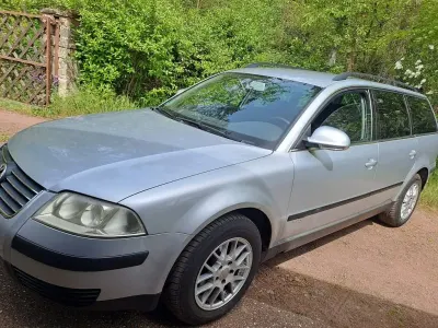 Second-hand VW Passat Exclusive 101 CP (74 kW) 2004 Argintiu Break