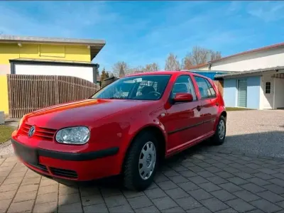 Gebraucht VW Golf IV 101 PS (74 kW) 2000 Rot Kleinwagen