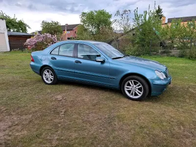 Brugt Mercedes 200 103 HK (75 kW) 2001 Blå Sedan