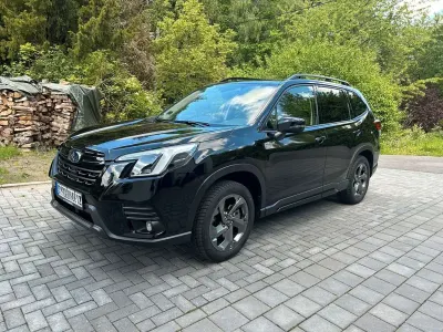 Gebraucht Subaru Forester Platinum 150 PS (110 kW) 2024 Schwarz SUV