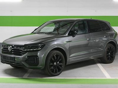 Grau Gebraucht 2022 VW Touareg Style SUV | 59.900 € (Fairer Preis)