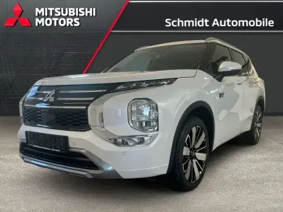 Neu Mitsubishi Outlander P-HEV Select 306 PS (225 kW) 2026 Mondstein grau SUV