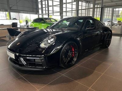 Porsche 911 Carrera GTS