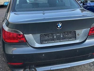 Gebraucht BMW 525 Basis 192 PS (141 kW) 2004 Grau Limousine